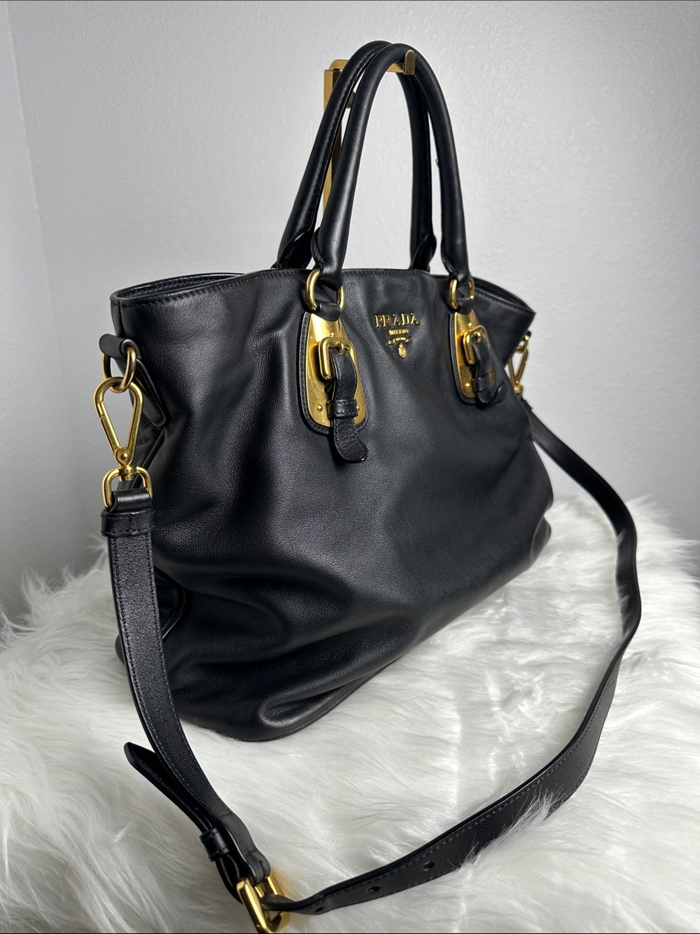 💯Authentic Prada Vitello Leather Convertible Tote Bag Black Gold Hardware🍀 - Picture 11 of 12